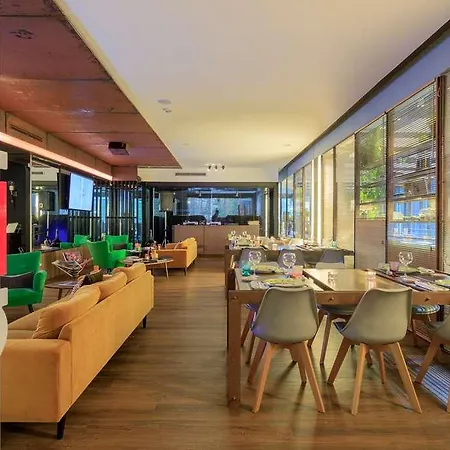 One Siracusa 4*