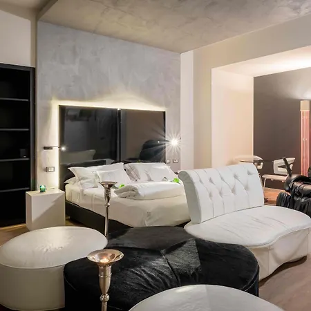 Hotel One Siracusa Wellness & 4*