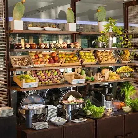 Hotel One Siracusa Wellness & 4*